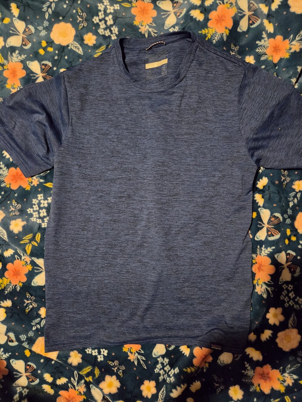 Patagonia Men's Heather Navy Short-Sleeve Crew Tee